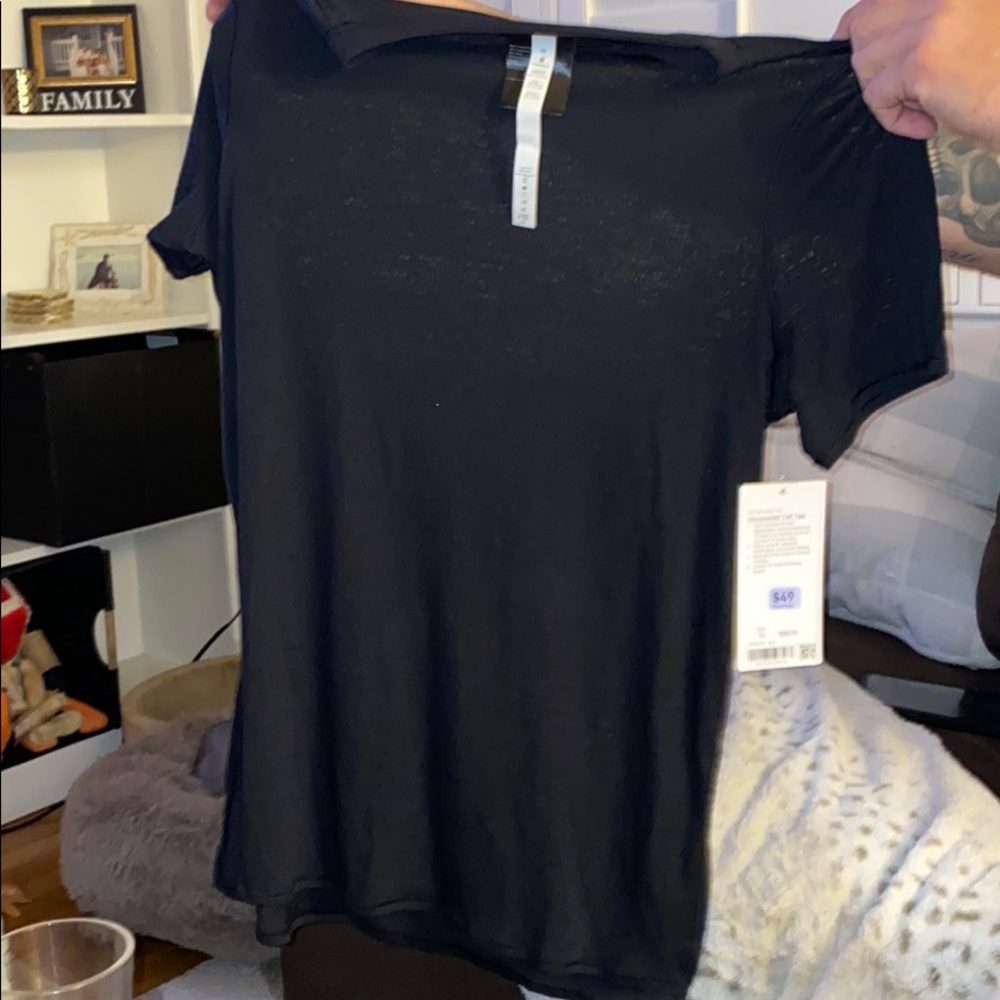 Uncovered tall tee lululemon!